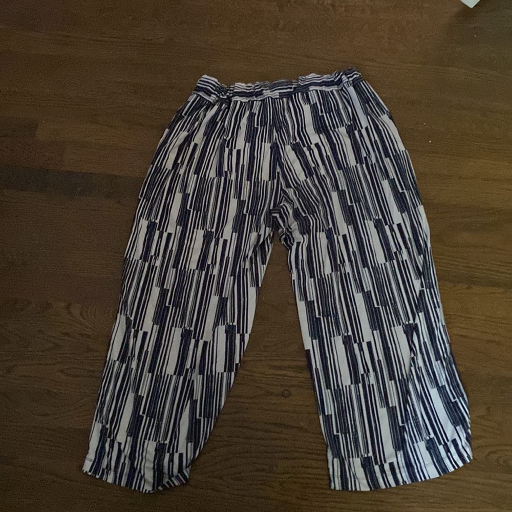 Xl - Picture 2 of 2